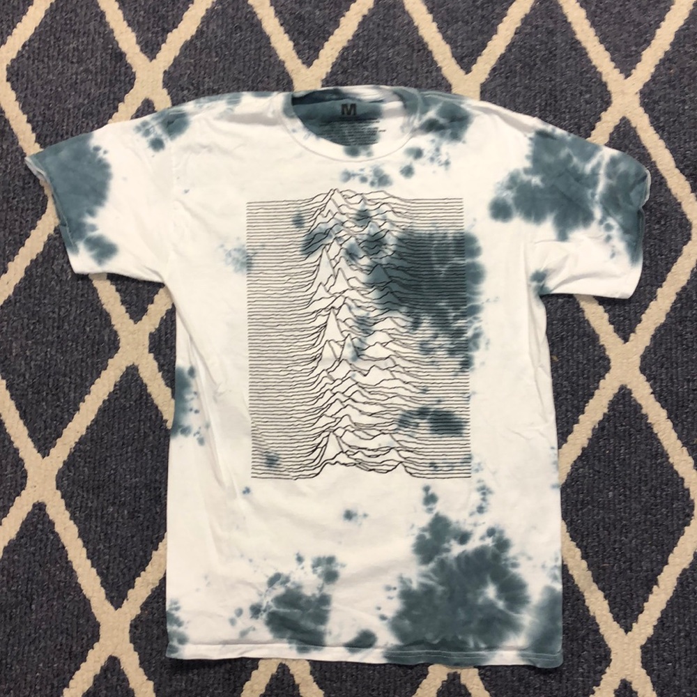 Men’s Medium Tie-Dye Joy Division Tee